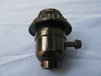 Lamp holder (knob switch)